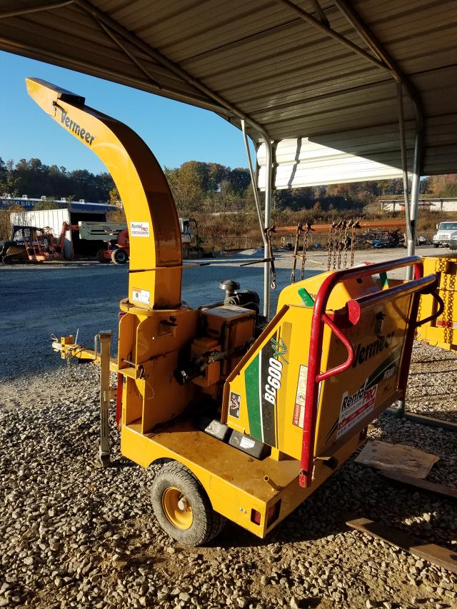 Used Equipment Sales 6  WOOD CHIPPER VERMEER 600XL  37096J in Hazard KY